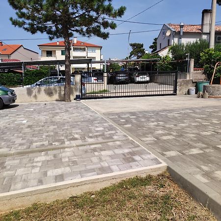 Apartments Krstulja Baška Εξωτερικό φωτογραφία