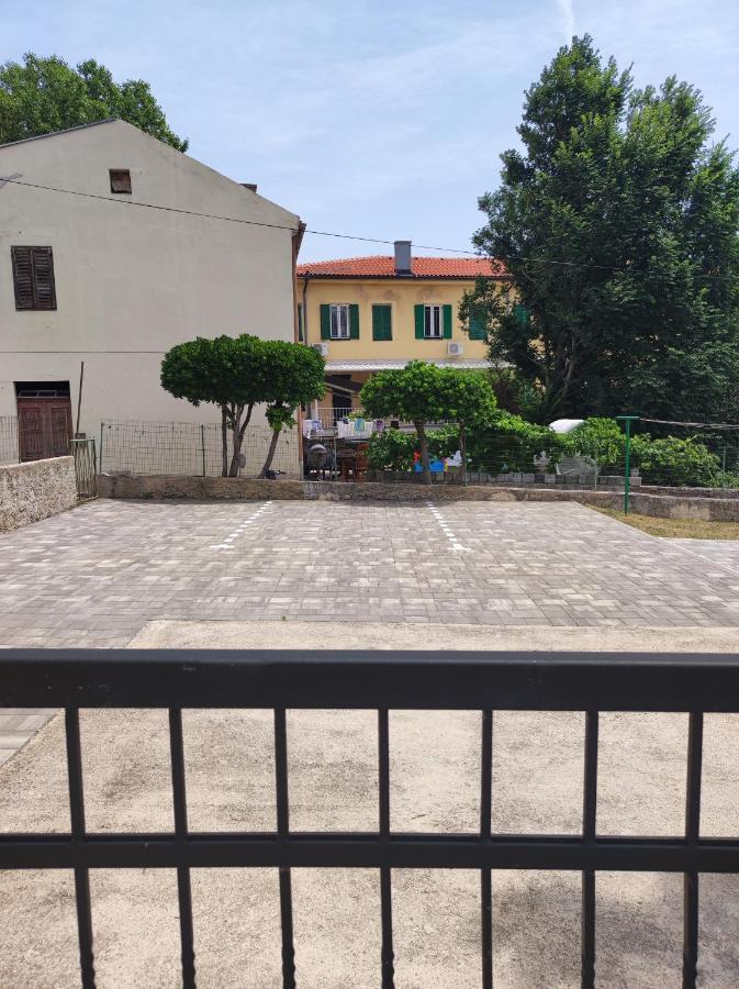 Apartments Krstulja Baška Εξωτερικό φωτογραφία