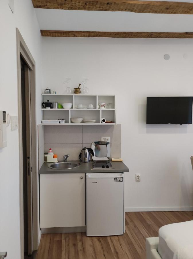 Apartments Krstulja Baška Εξωτερικό φωτογραφία