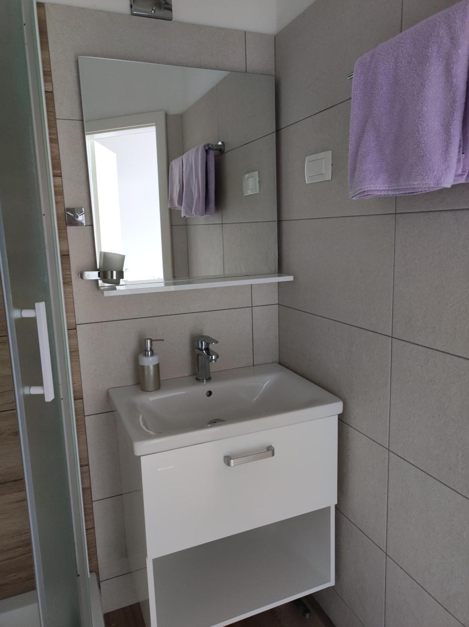 Apartments Krstulja Baška Δωμάτιο φωτογραφία