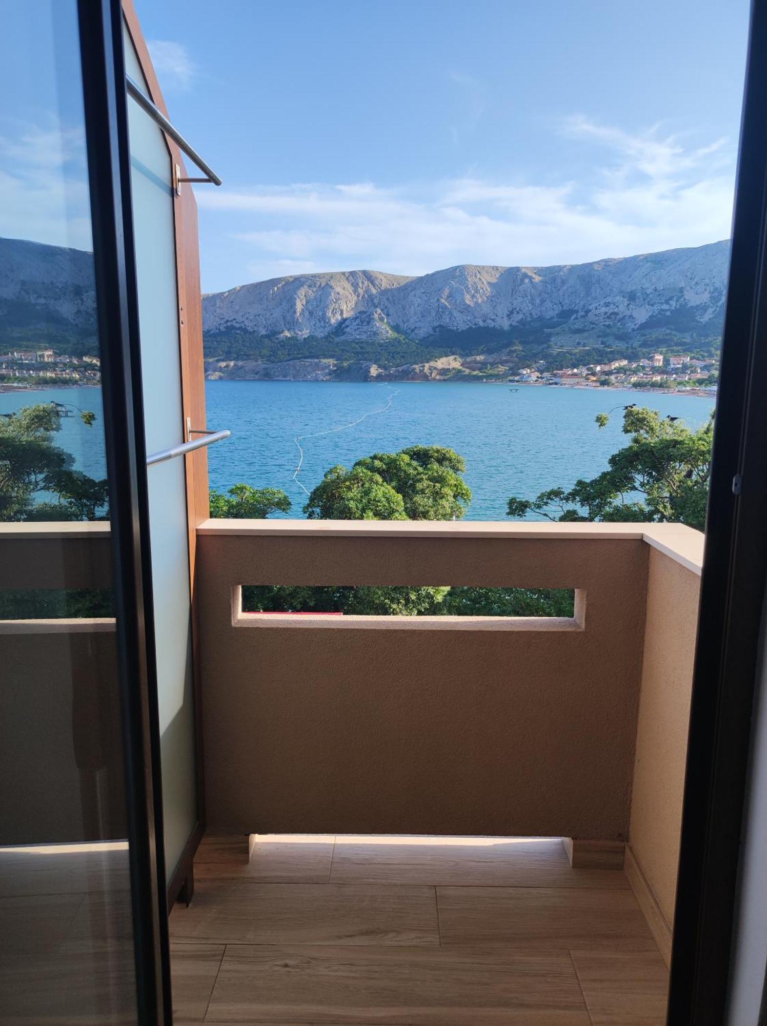 Apartments Krstulja Baška Δωμάτιο φωτογραφία