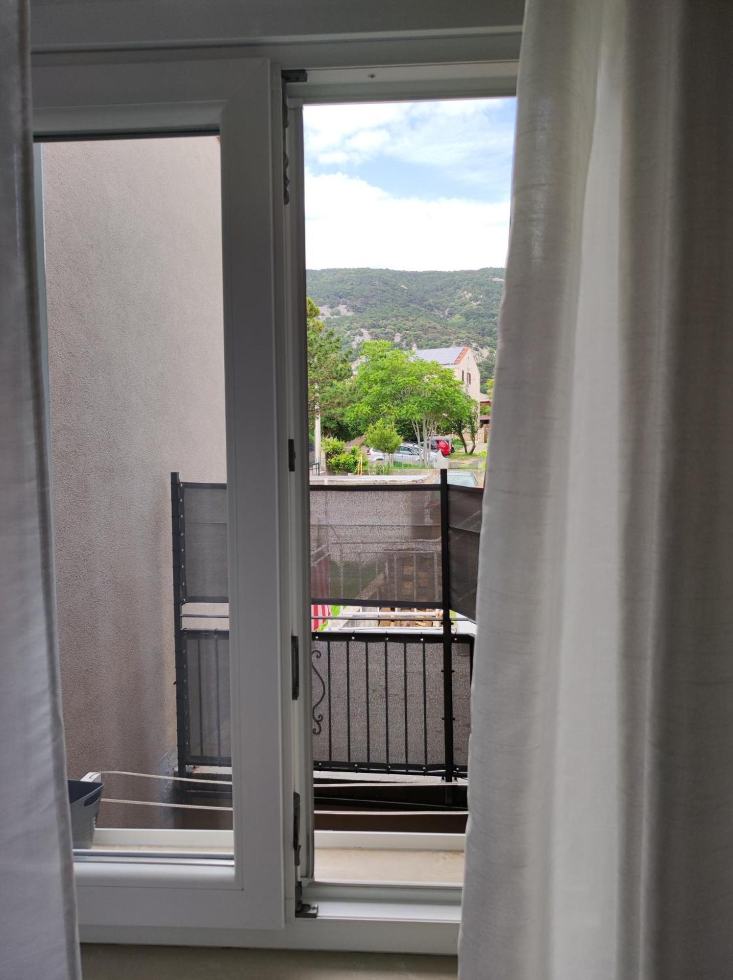 Apartments Krstulja Baška Δωμάτιο φωτογραφία