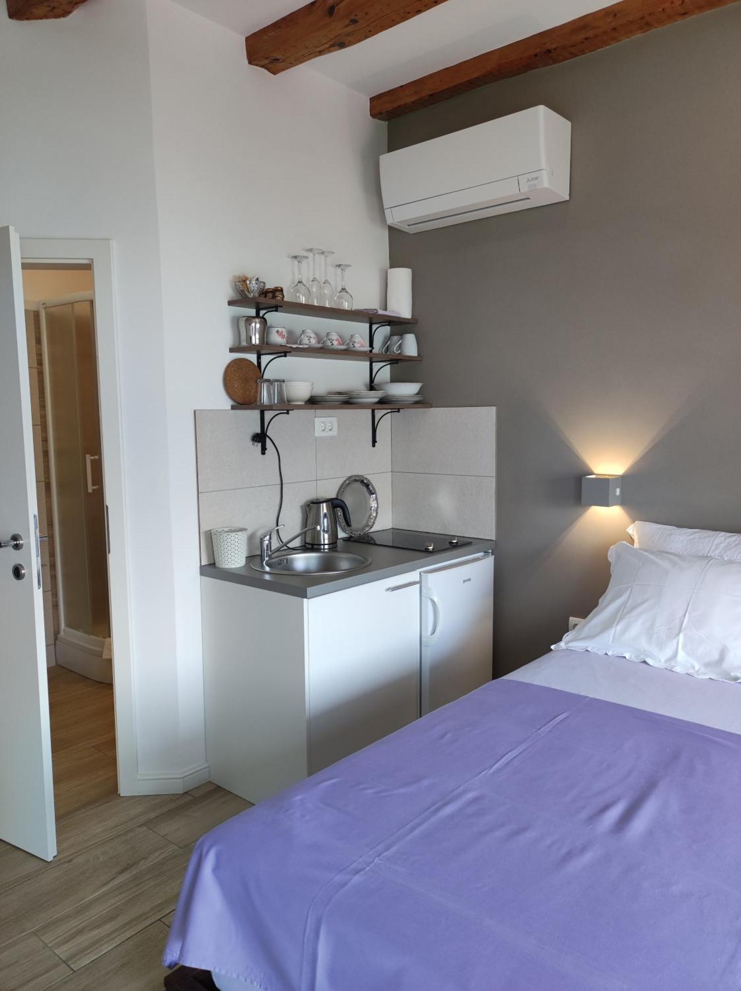 Apartments Krstulja Baška Δωμάτιο φωτογραφία