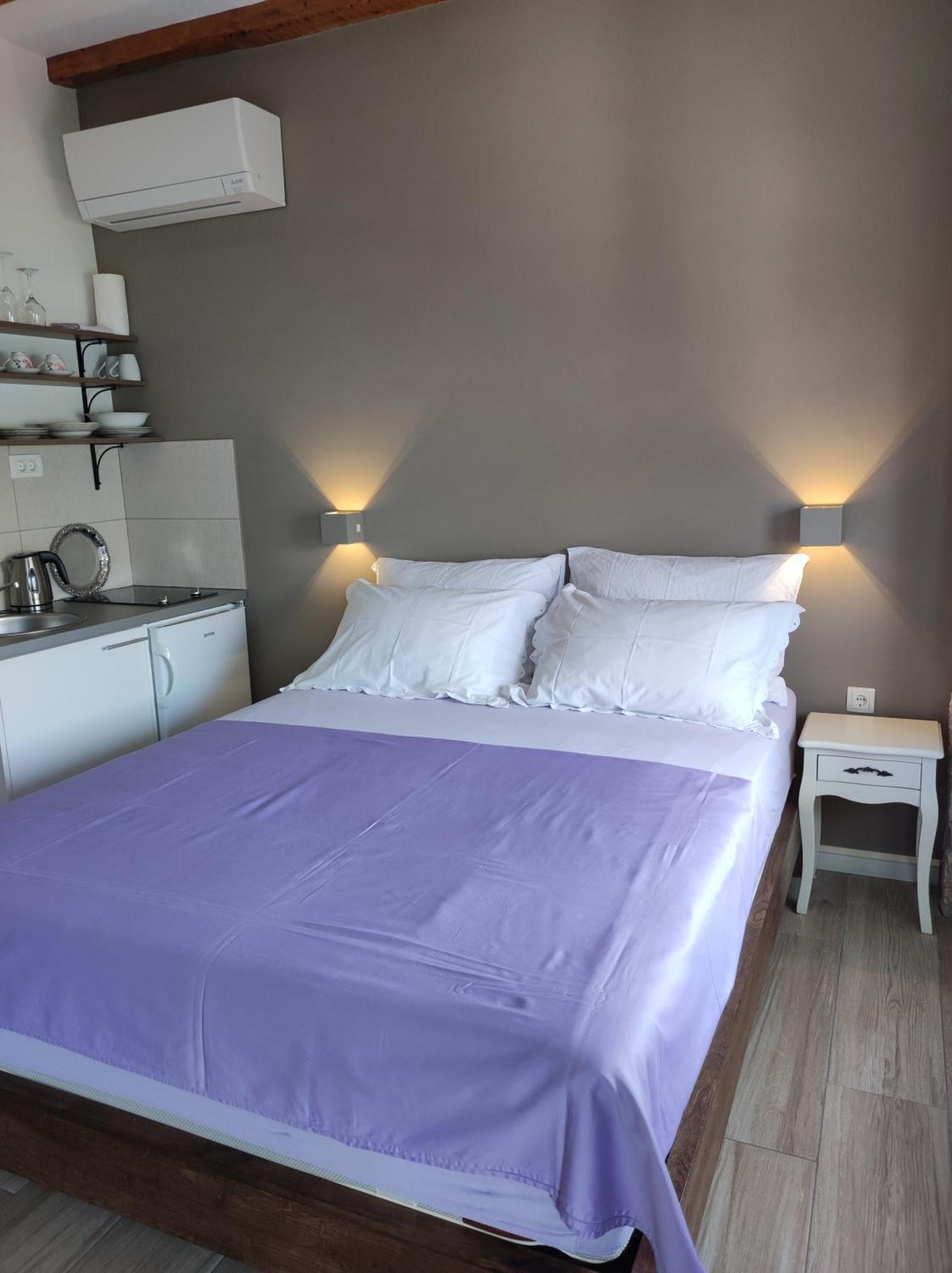 Apartments Krstulja Baška Δωμάτιο φωτογραφία